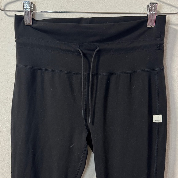 Vuori Women's Daily Legging Black Leggings 7/8 Cuffed ankles sz Medium 6013 - Picture 6 of 8